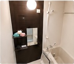 浴室乾燥機付きバスルーム